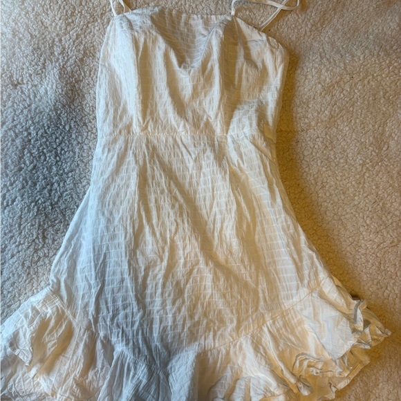 SELFIE LESLIE
Sarah Kay Double Bow Party Dress White - Picture 6 of 8